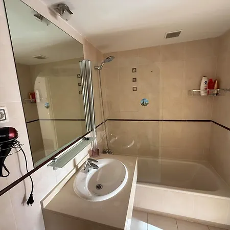 Apartamento Beautiful Near With Panoramic Sea-view