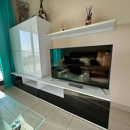 Beautiful Near With Panoramic Sea-view Apartamento